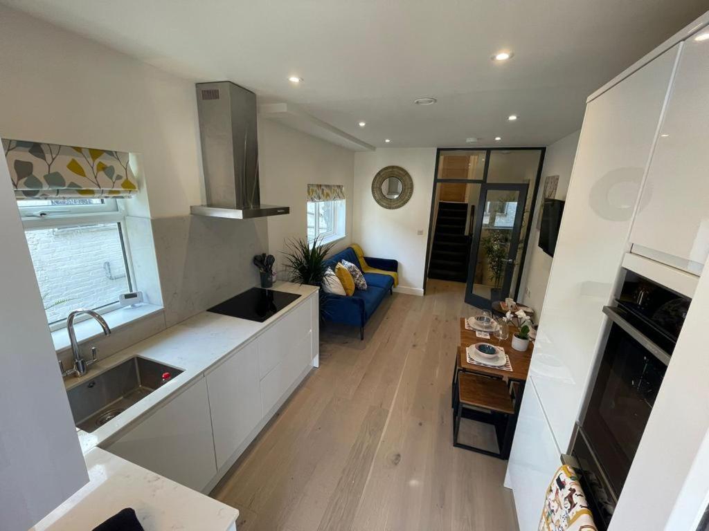 Two Bedroom Apartment - Londres Exterior foto